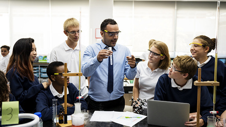 dreamstime_m_92938916_classroom.jpg