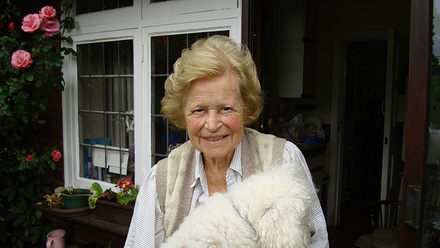 Dame-Kathleen-Ollerenshaw.jpg