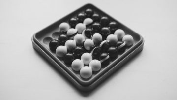 Square game
