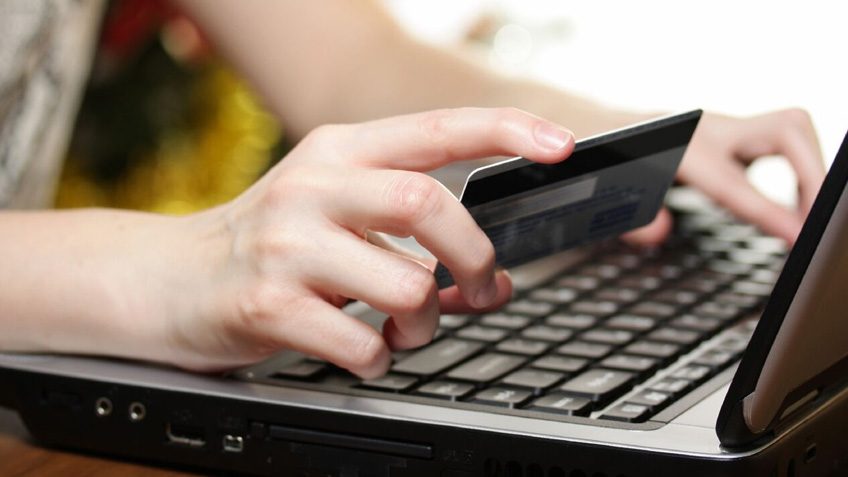 Internet shopping using credit card