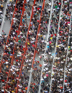 giant-queue