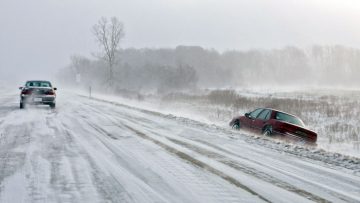stranded-car