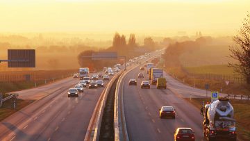 traffic-on-highway-with-cars