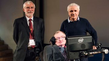 Professors-Tim-Pedley-Stephen-Hawking-and-Michael-Green-at-the-Public-Lecture