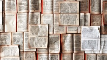 Books-with-open-pages